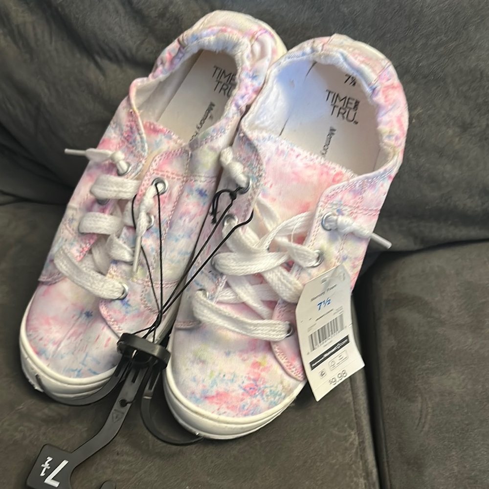 Time and Tru Pink and White Floral Sneakers